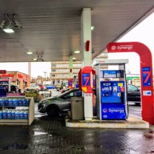 esso-gas-station-norland-inner-1