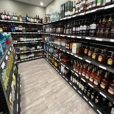 Convenience Store + LCBO + Canada Post 2 Hrs from GTA