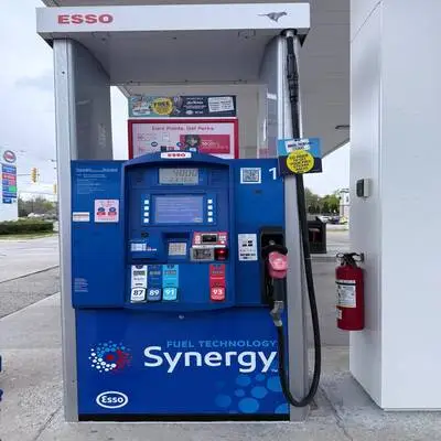 Esso + Carwash in Chatham ON – Great Net Profits!